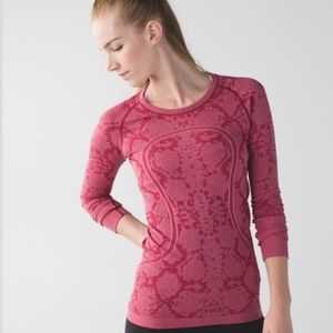 Lululemon Swiftly Tech Long Sleeve Snake Print Size 6